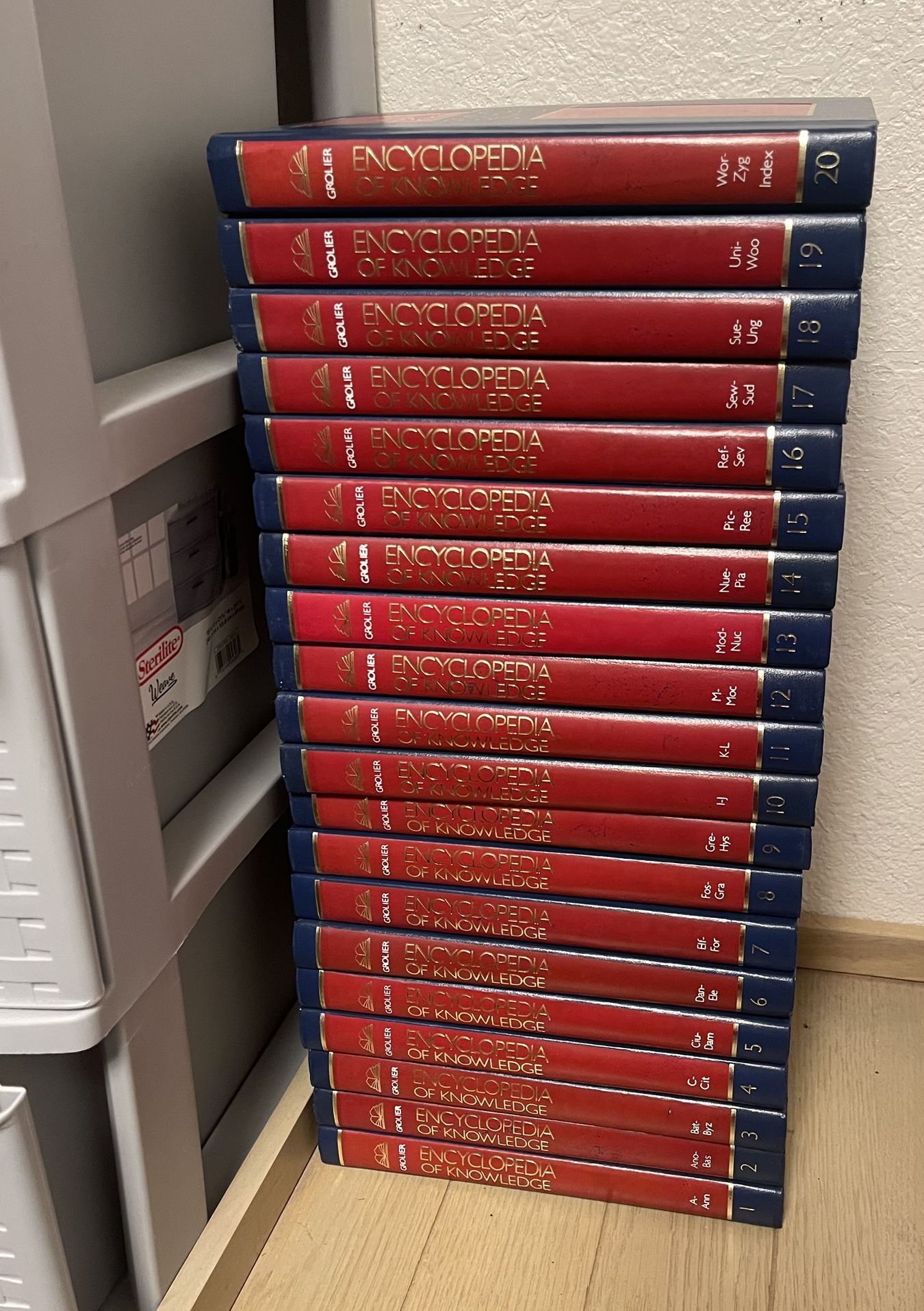 Vintage Grolier Encyclopedia of Knowledge – Complete 20-Volume Set (Stunning Decor Piece!)
