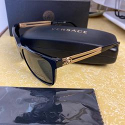 Brand New Fully Authentic Versace VE4307