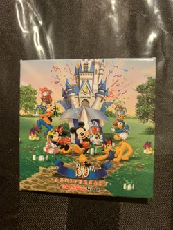 Disney World 2001 (30th Birthday) Cast Member Pin