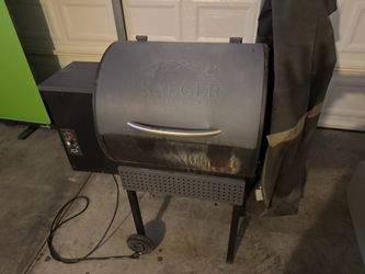 Traeger Wood Pellet Grill