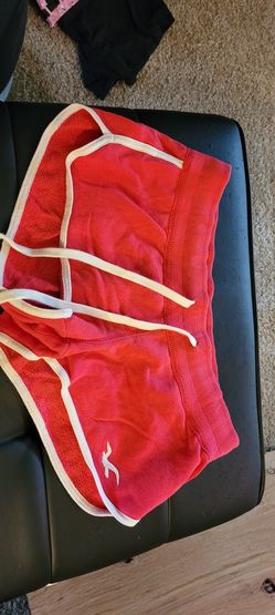 Hollister Short