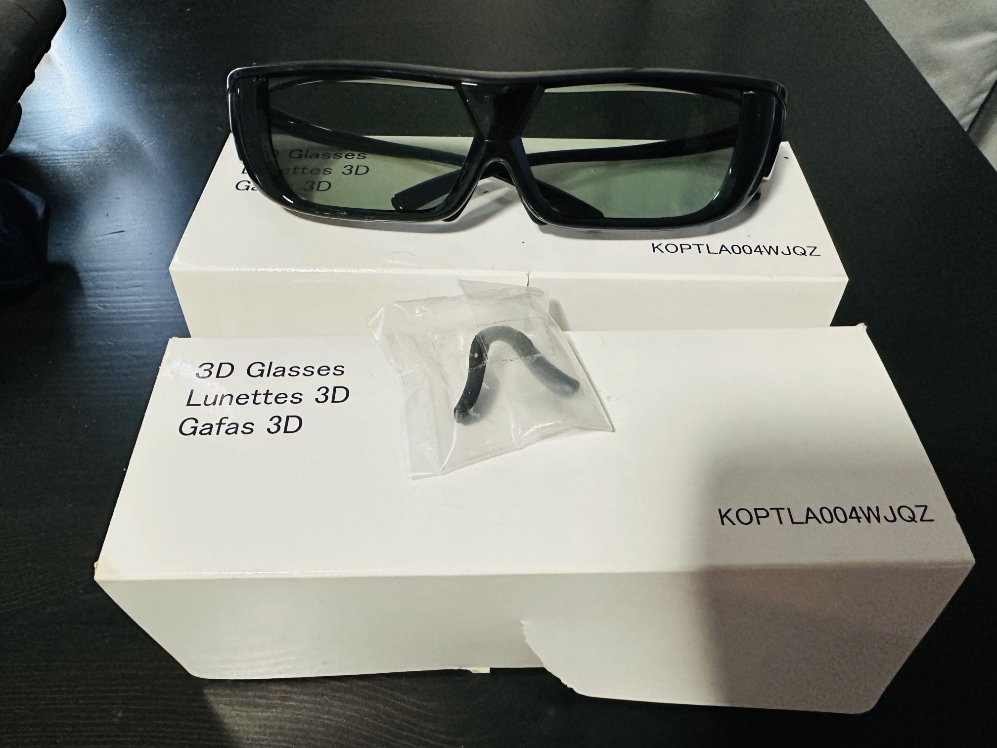 FREE - 3D Glasses For SHARP AQUOS TV