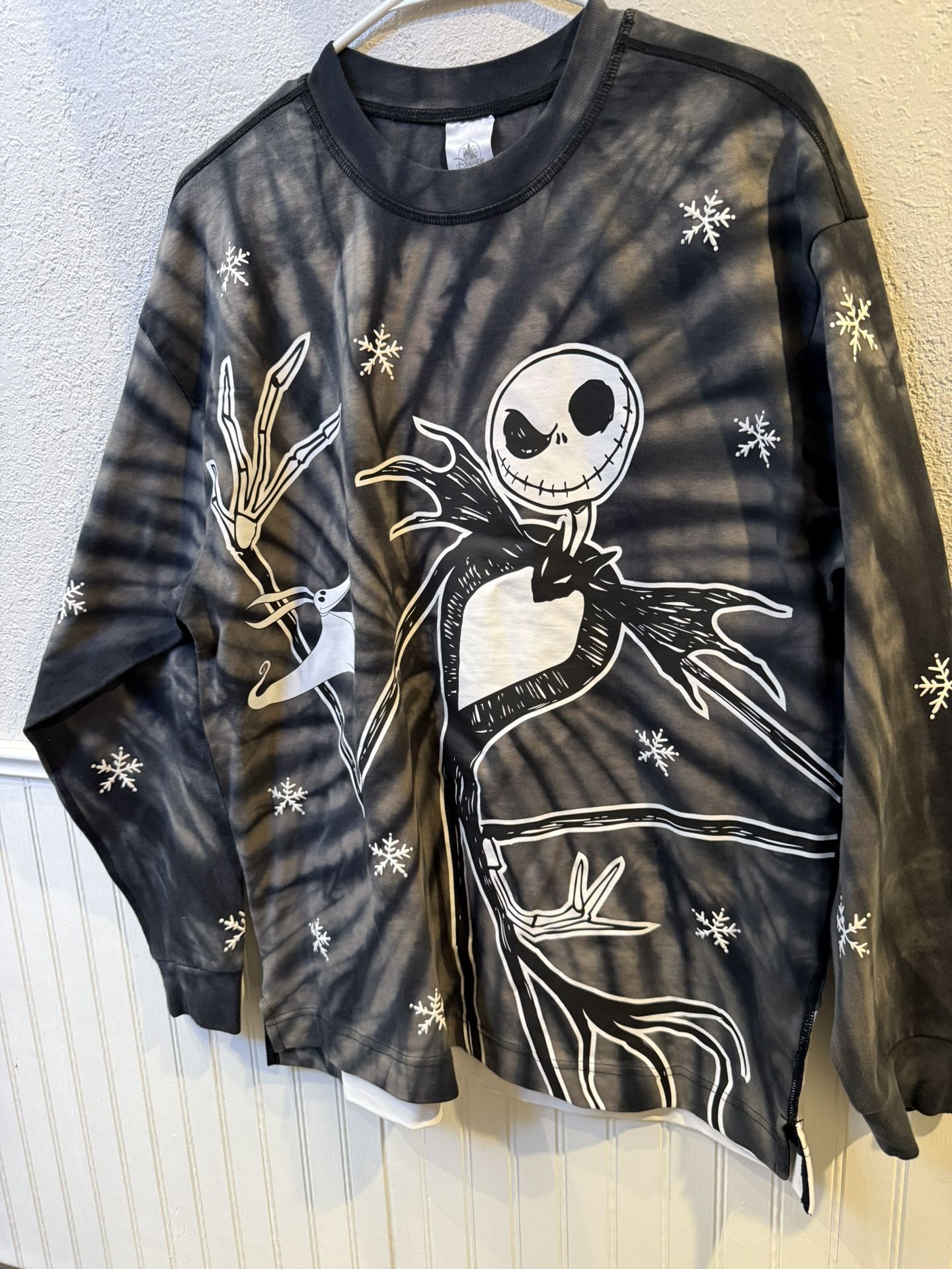 Disney Nightmare Before Christmas Jack Skellington Spirit Jersey. Adult size MEDIUM