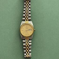 Ladies Two Toned Seiko Watch 