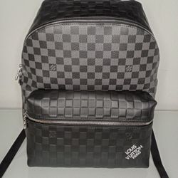Louis Vuitton discoveryy Backpack