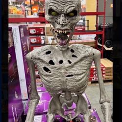 5 Foot Ultra Pose N Stay Rotting Corpse - Skeleton - For Halloween - LED Eyes - Mouth & Tongue Adjustable - Body Poseable - NEW WITH TAG