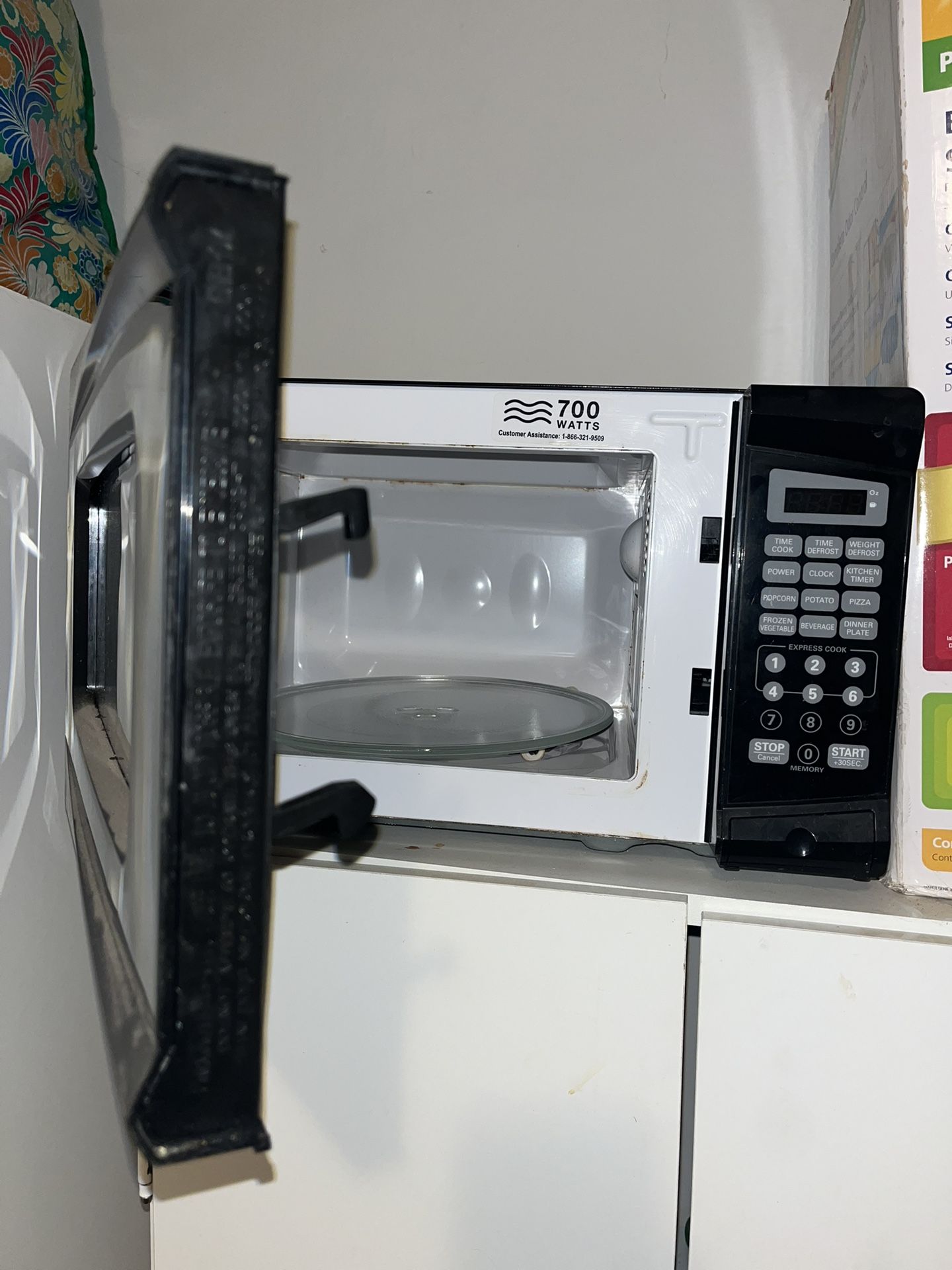 Rival Compact Microwave