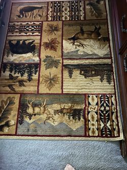 Nature scene area rug. 3’11 x 5’3 