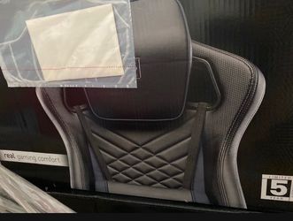 Gaming chair
