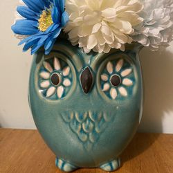 Small Ceramic Hoot Owl Vase