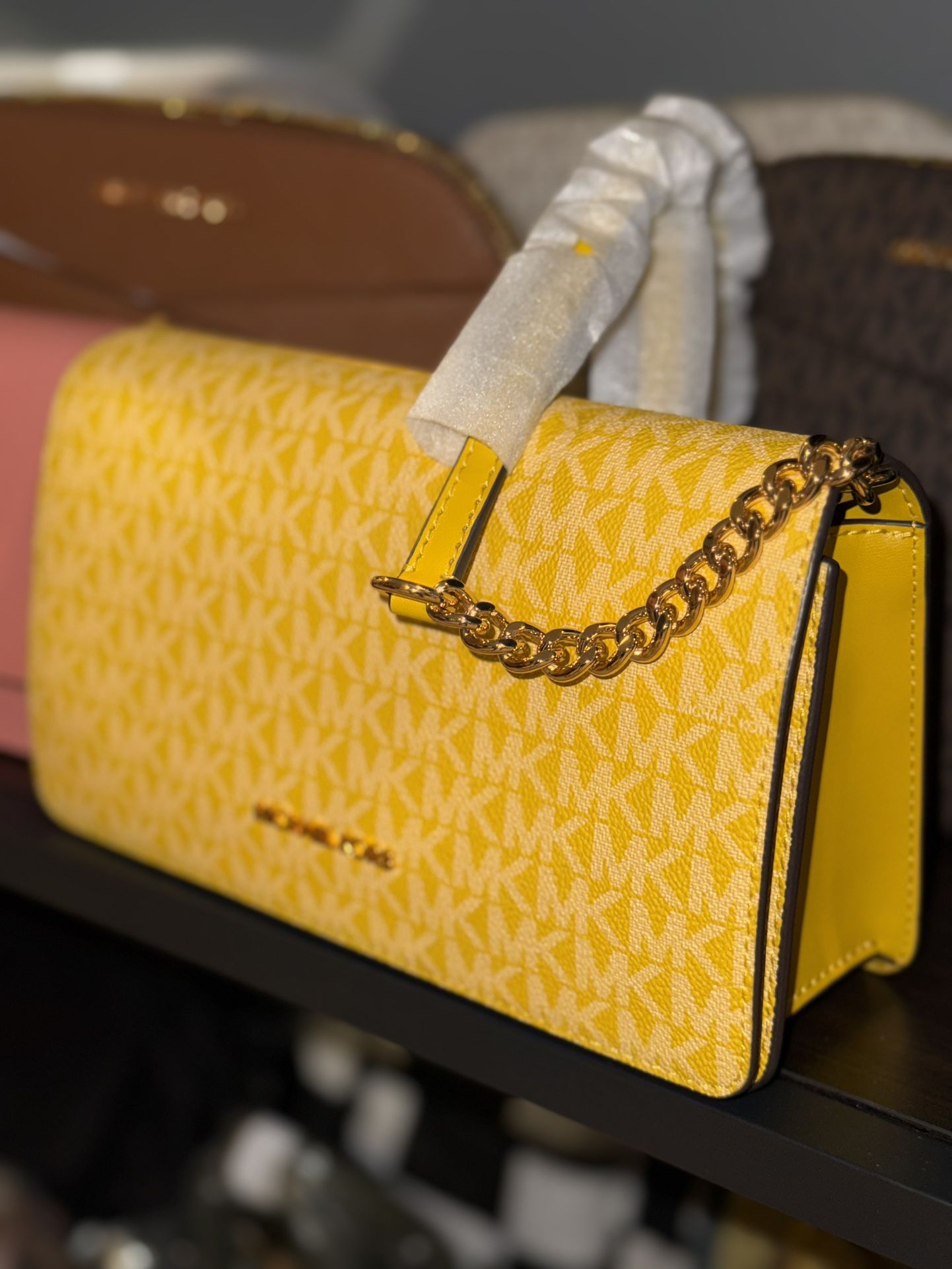 Michael Kors Crossbody Jet Set Honey Miel NWT