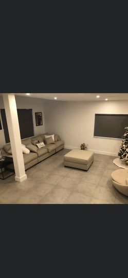 Radley 4 Pc Sectional Sofa Set Living Room 750.00 Mint Condition