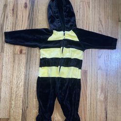 Infant bee costume Bodysuit With Attached Hood “antenna” Size 6-9M