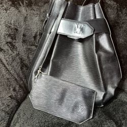 AUTHENTIC LV EPI LEATHER BAG