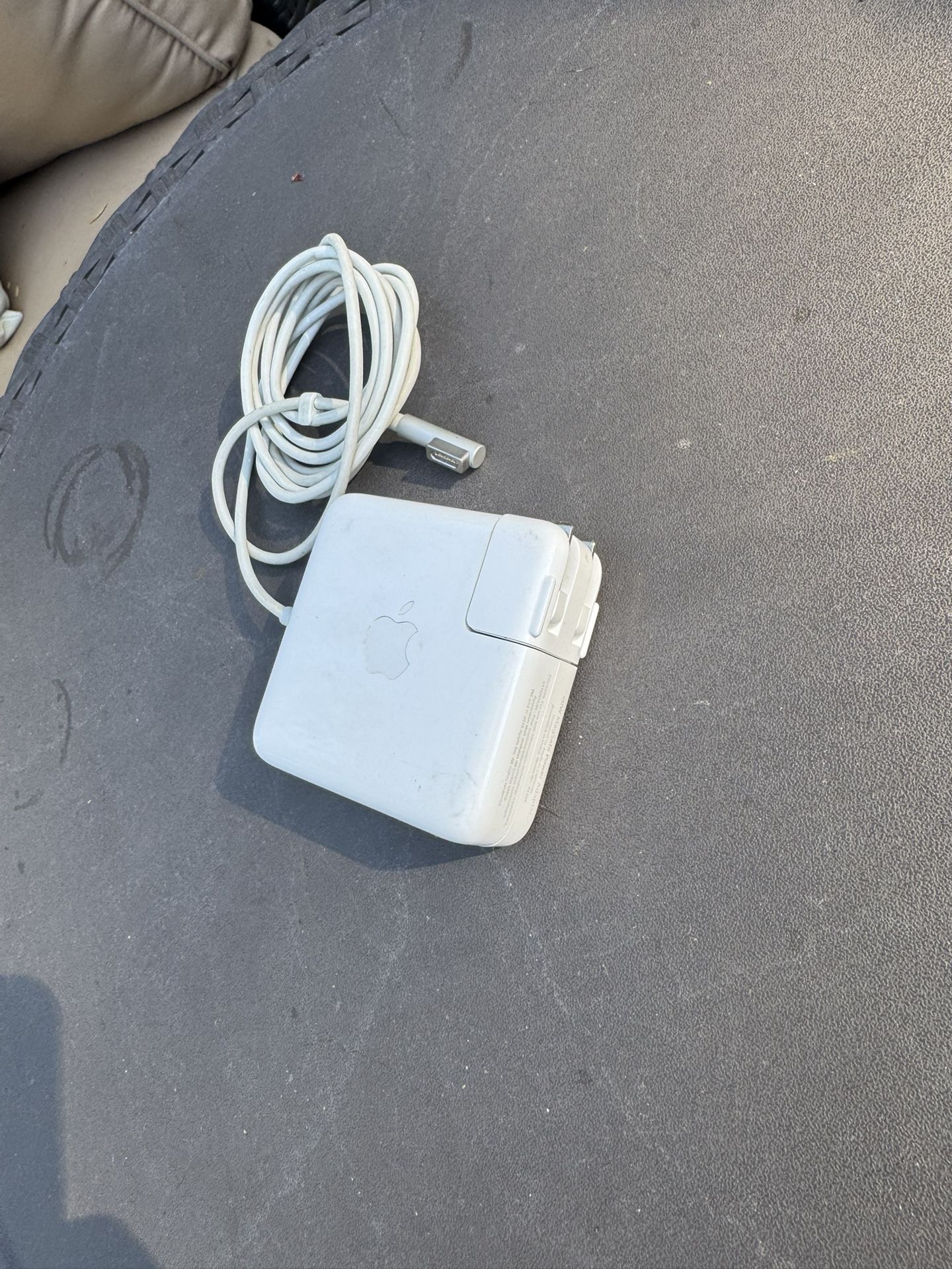 Used OEM 60W MagSafe1 AC Adapter Charger A1344 for APPLE 13" MacBook Pro