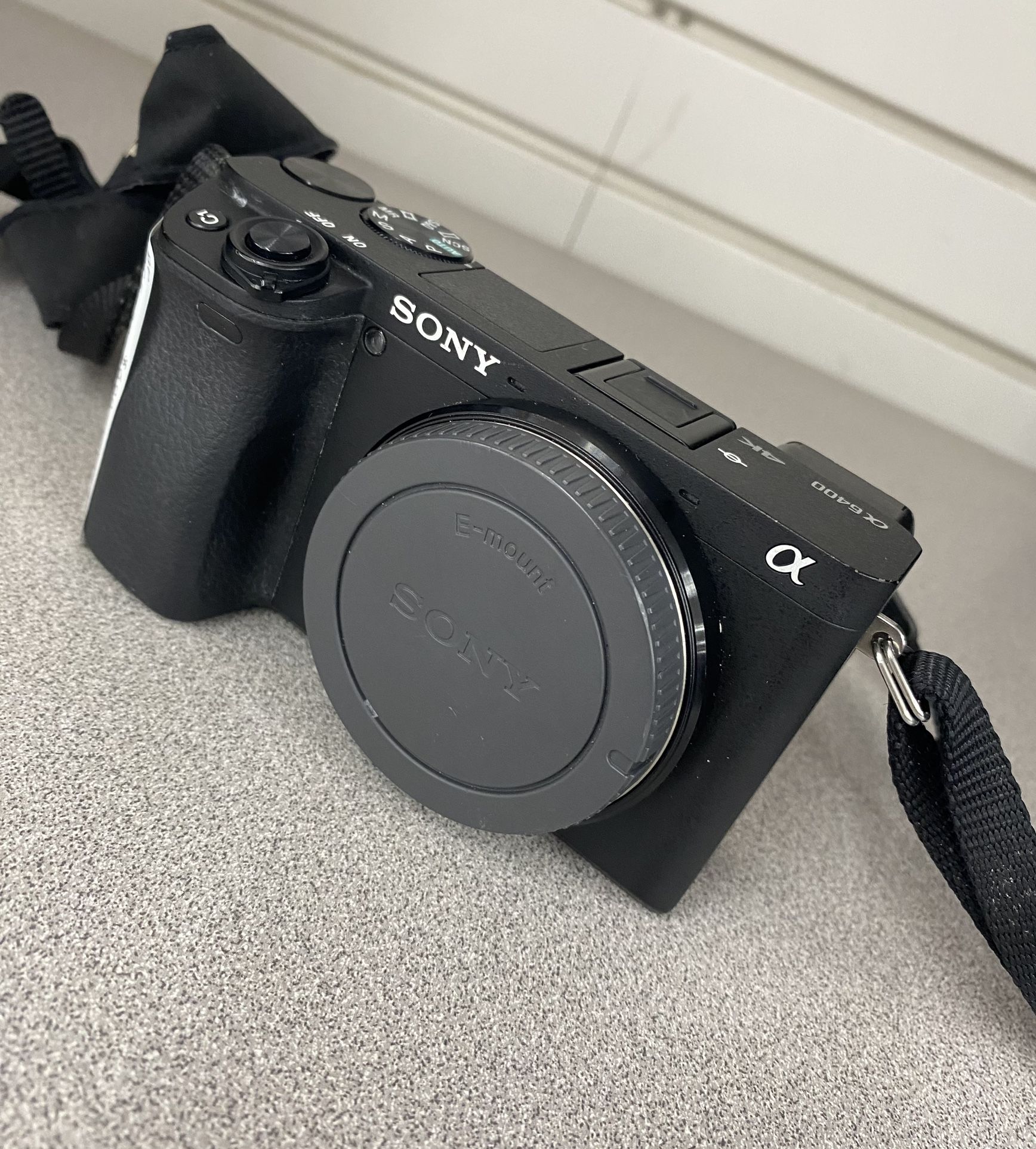 Sony 6400 Camera