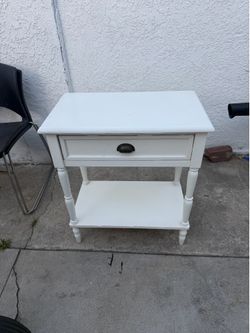 White nightstand table !