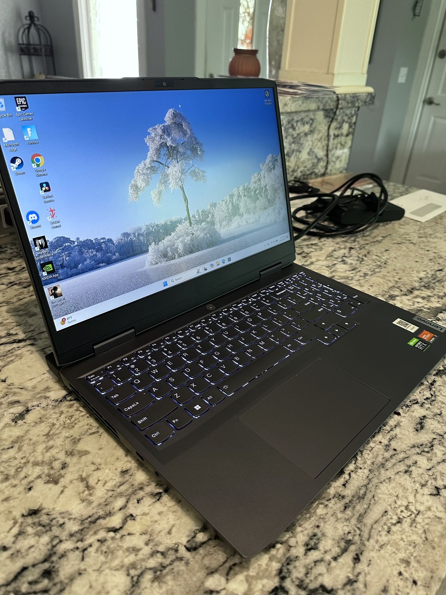 π» Lenovo LOQ 15.6β Gaming Laptop β Ryzen 7 7840HS | RTX 4060 | 64 GB RAM | 1 TB SSD
