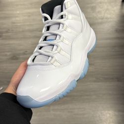 Air Jordan Legend Blue Retro 11