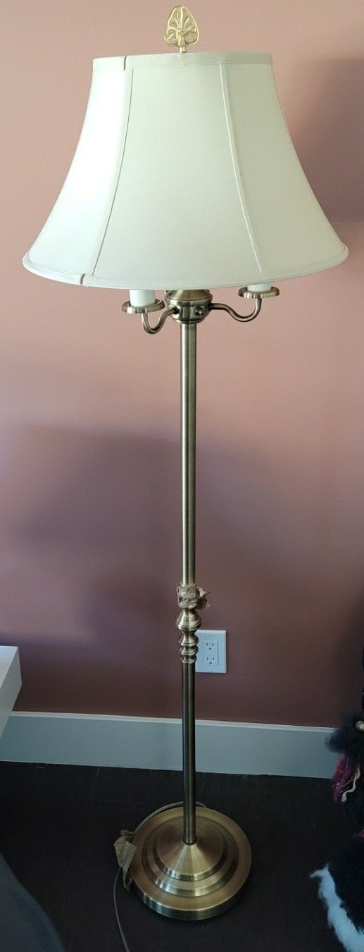 floor lamp