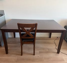 Table 120$ chair 35$
