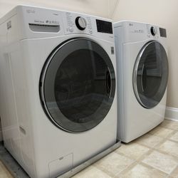 LG Washer/Dryer Combo