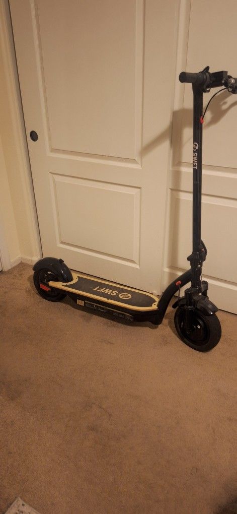 SWFT Electric Scooter