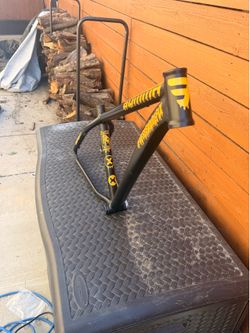 mafia thrust frame