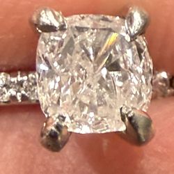 Engagement Ring 1.4 Carat