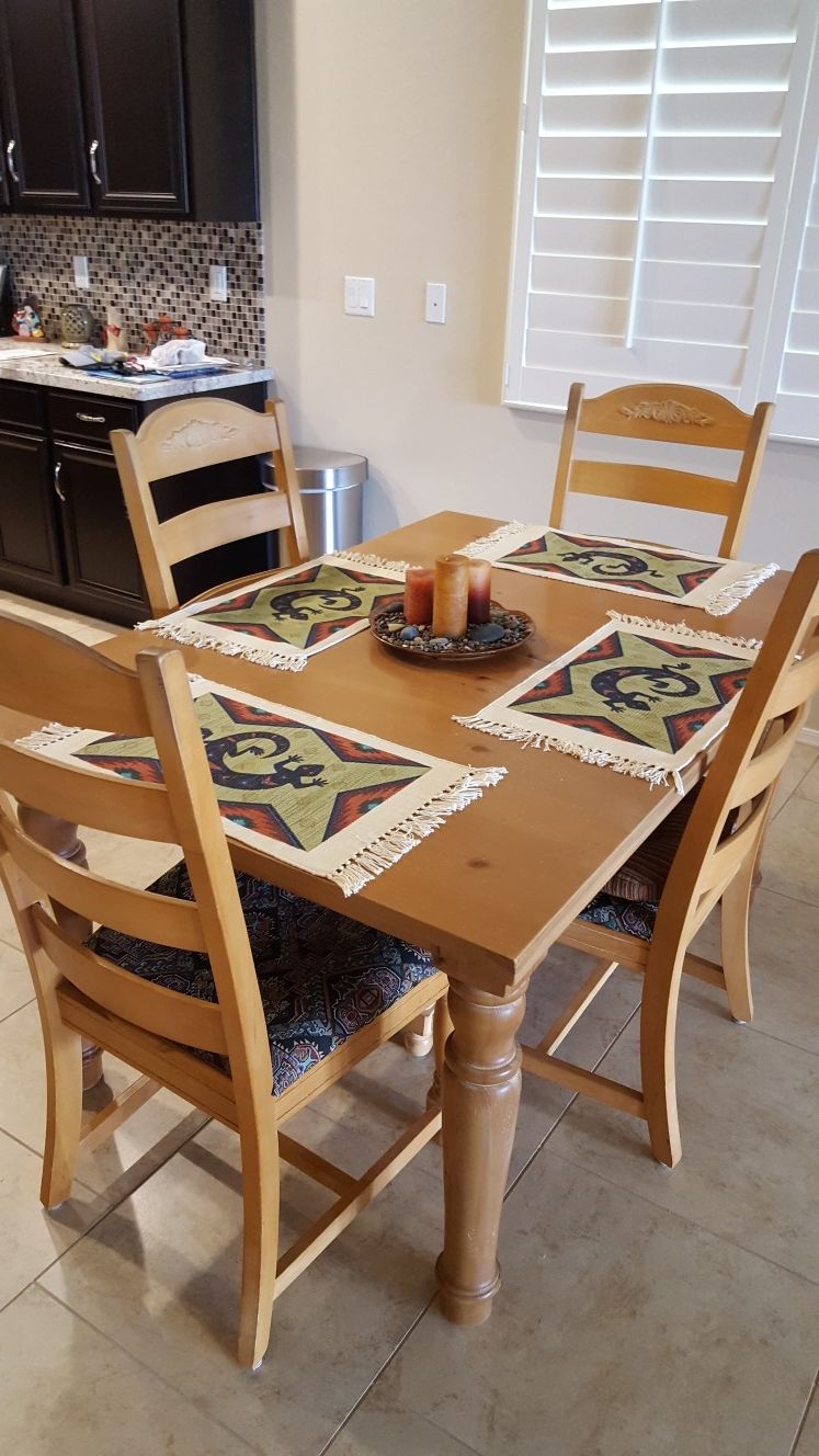 Broyhill fontana dining table online