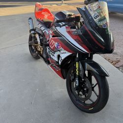 2016 Yamaha R3 