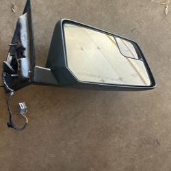 Chevy Traverse 2010 Passenger Side Mirror 