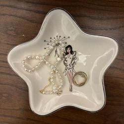Vintage Retro Pixie Star Dish