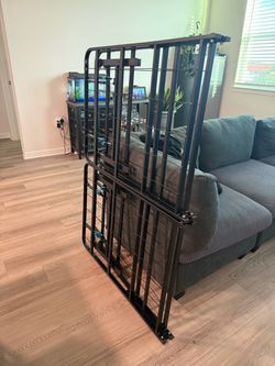 ✨ Full Size Bed Frame – Great Condition ✨