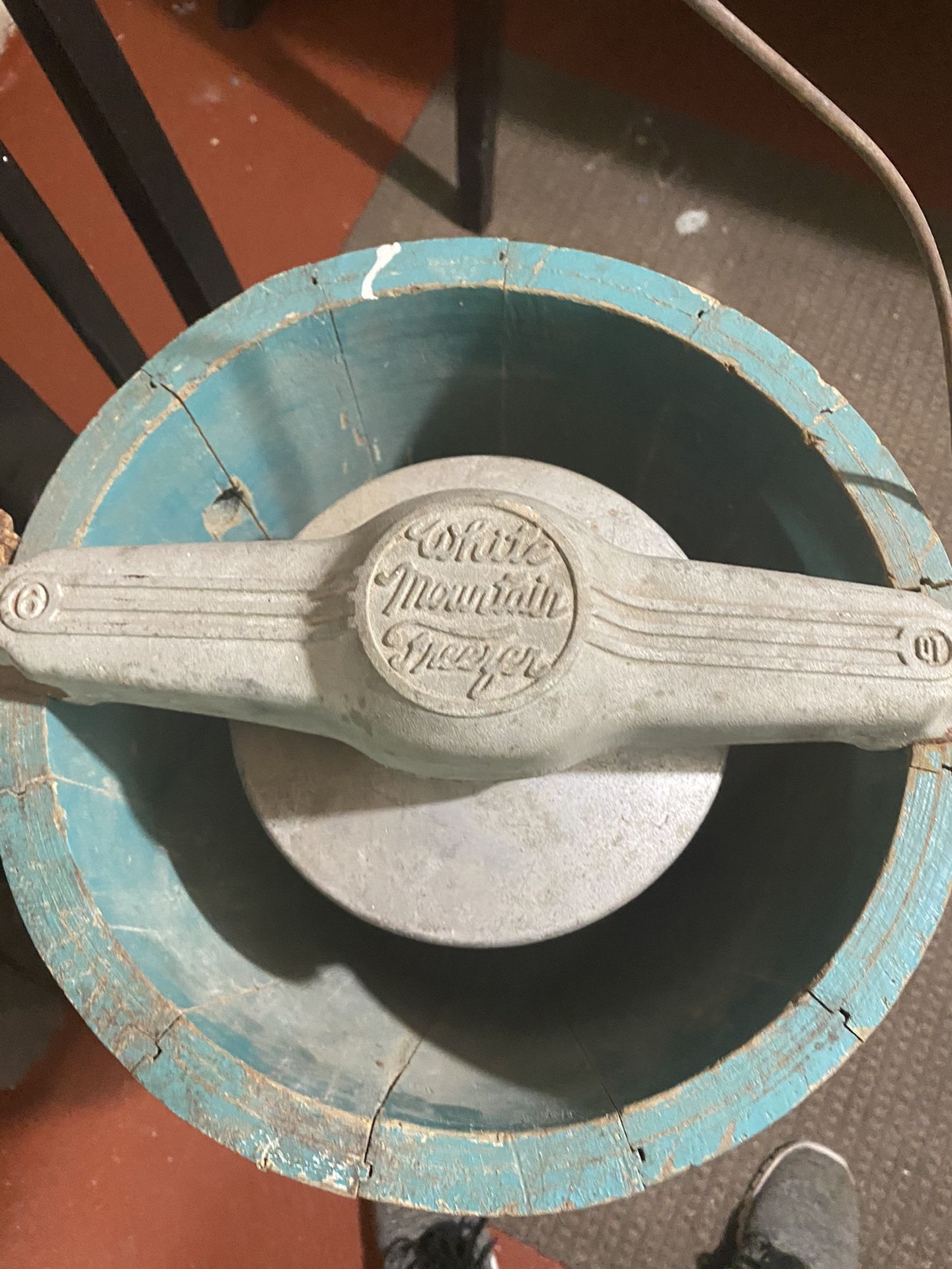 1923 6 qt ice cream maker