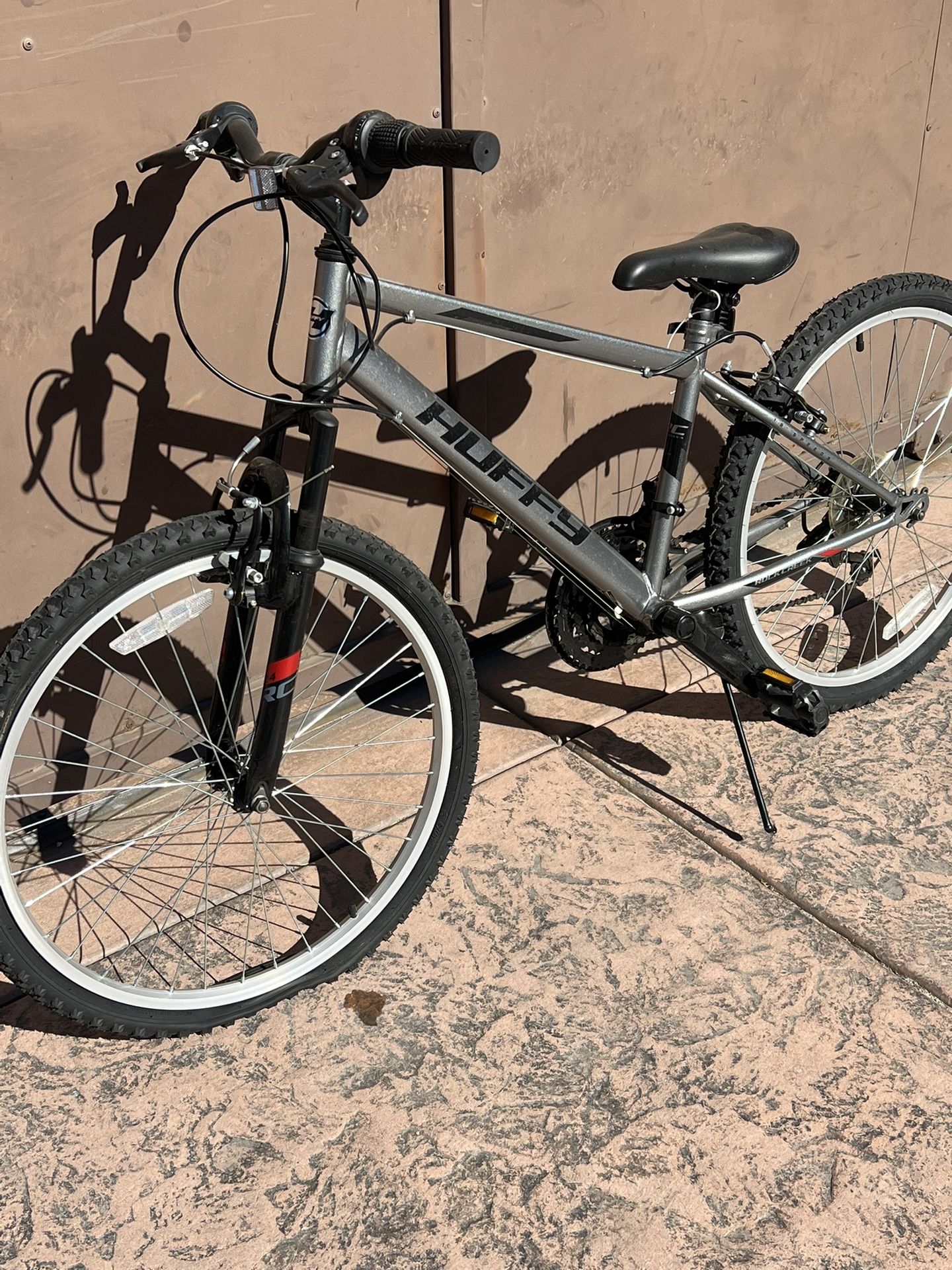 Huffy Rock Creek Mountain Bike 24”