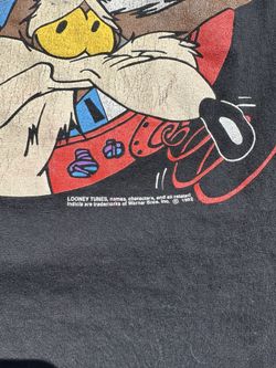 Vintage 90s Looney Tunes Wile E Coyote Wipeout T Shirt - BIDSTITCH