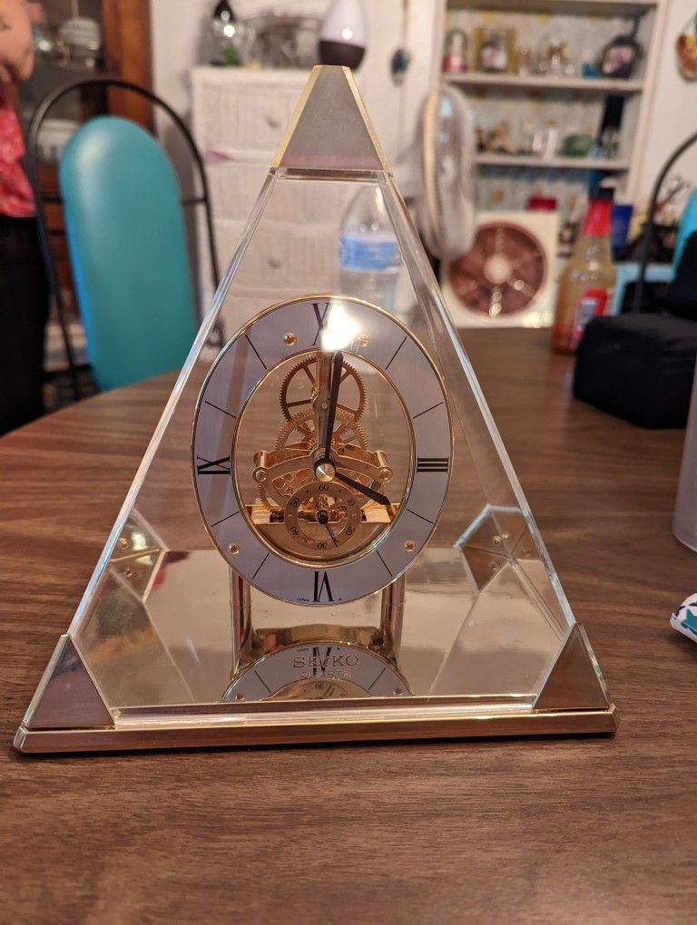 Vintage Seiko Pyramid Clock