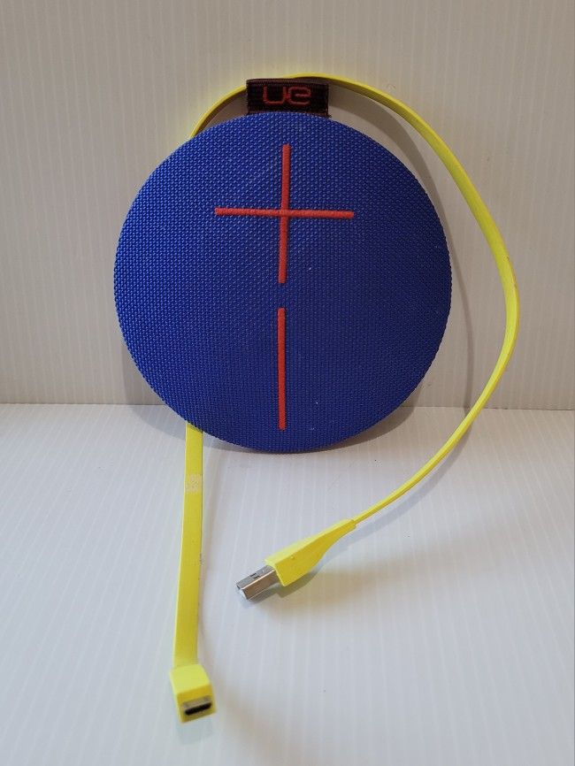 Ultimate Ears UE Roll Waterproof Bluetooth Speaker Blue Checked Portable.