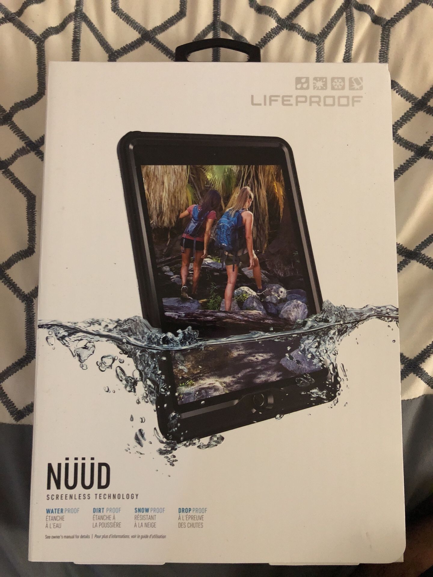 iPad pro 10.5 Lifeproof NUUD Case