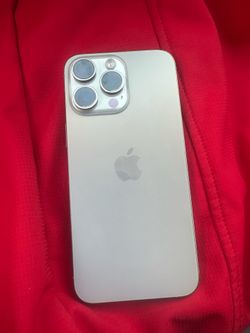 iPhone 15 pro max 256gb
