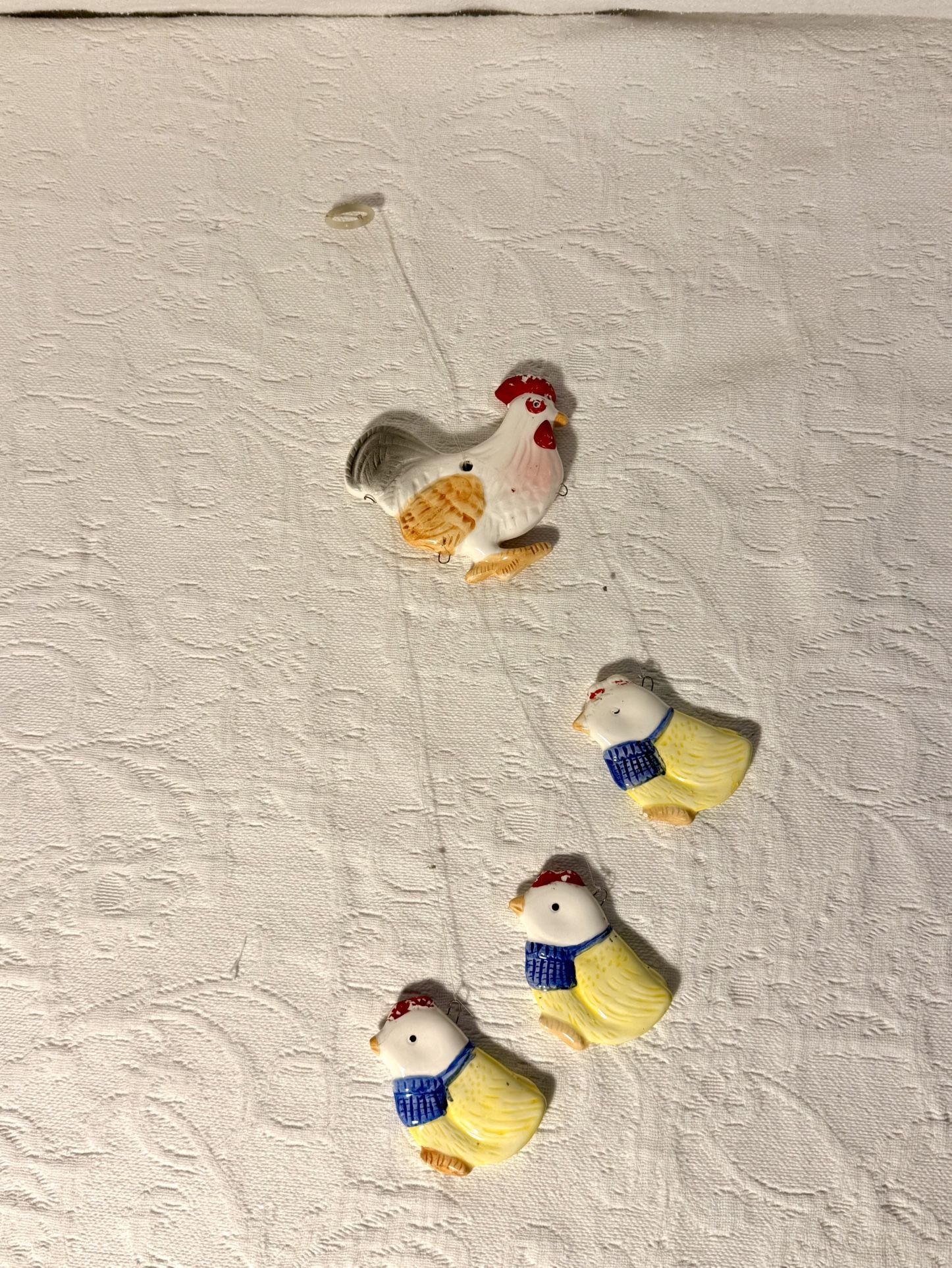 RARE 60’s VTG Porcelain Rooster and Hens Wind chime.