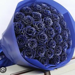 Custom Glitter Roses Available ! / Treats 