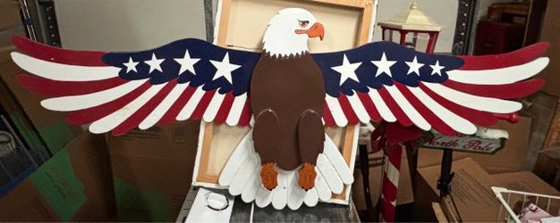 Patriotic Bald Eagle Wood Wall Decoration