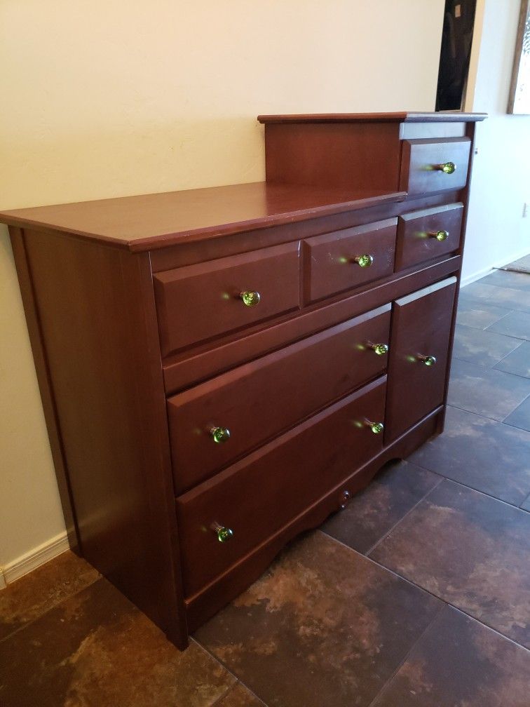 Baby Changing Table Dresser