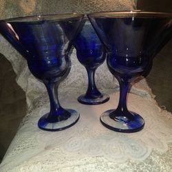 Vintage ARC France Ribbed Glass Pitchers for Sale in Oregon City, OR -  OfferUp