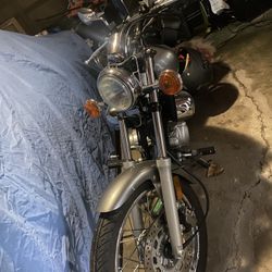 2017 Yamaha Vstar 250cc motorcycle