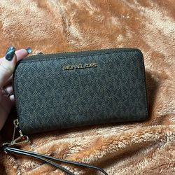 Michael Kors Phone Case Wallet