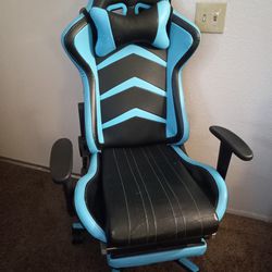 Office/Gaming Chair, Recliner + Foot Rest
