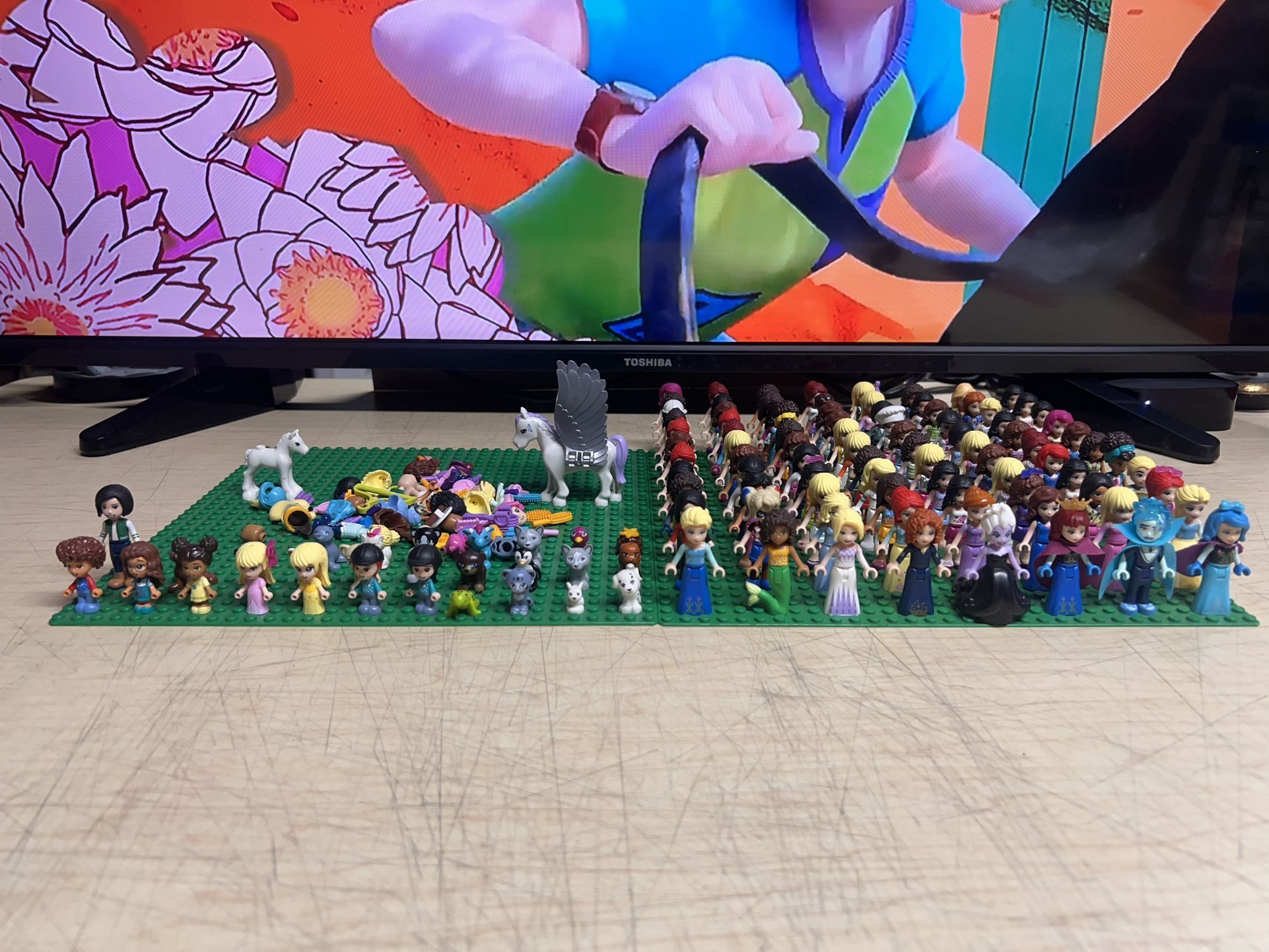 Over 100 Lego Friends Disney Princess RARE Mini Figures Lot